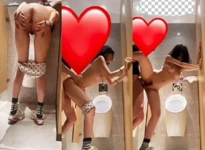 Cả hai chịch em người yêu trong WC